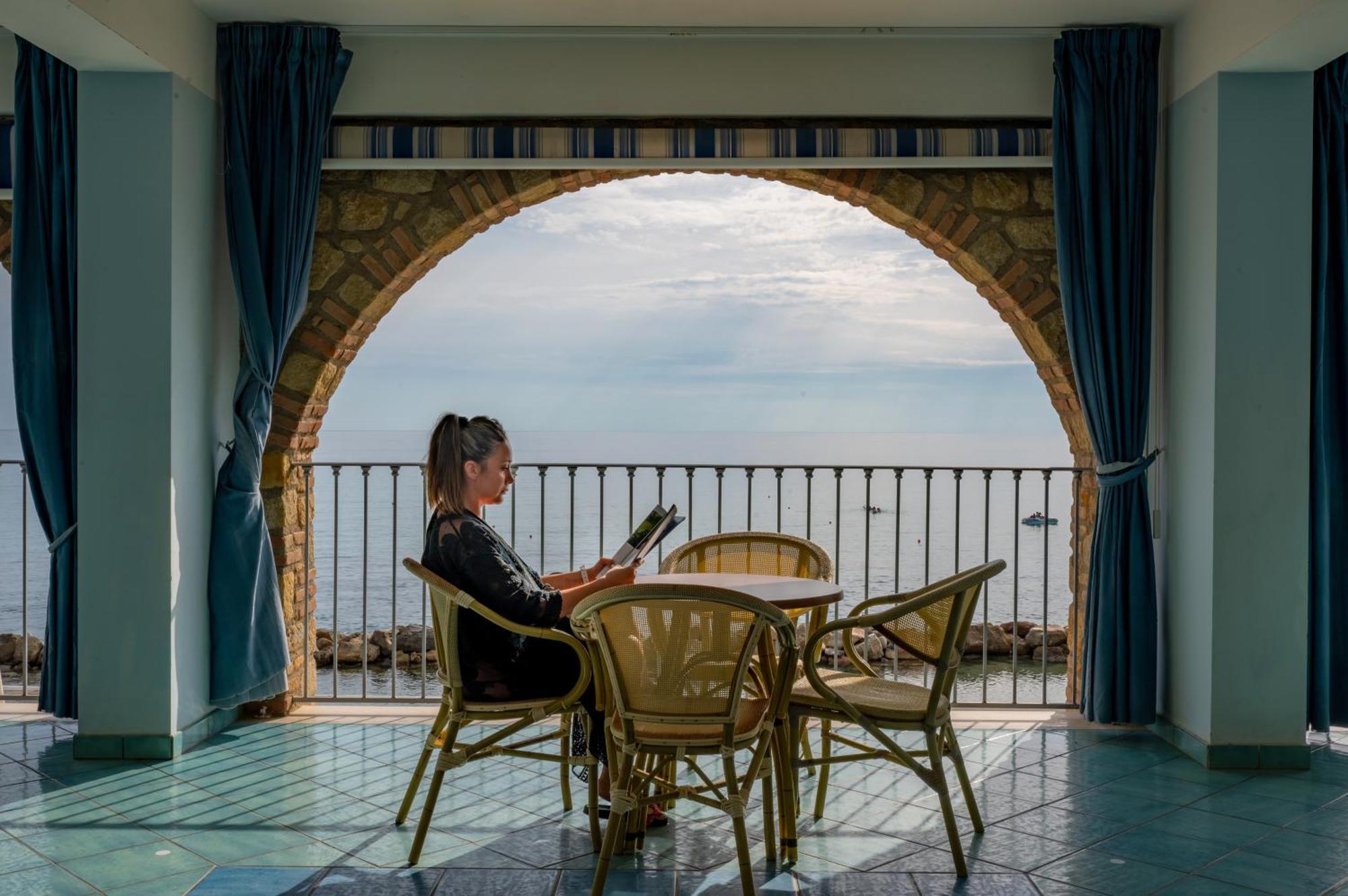 Resort Baia del Silenzio Pisciotta Esterno foto