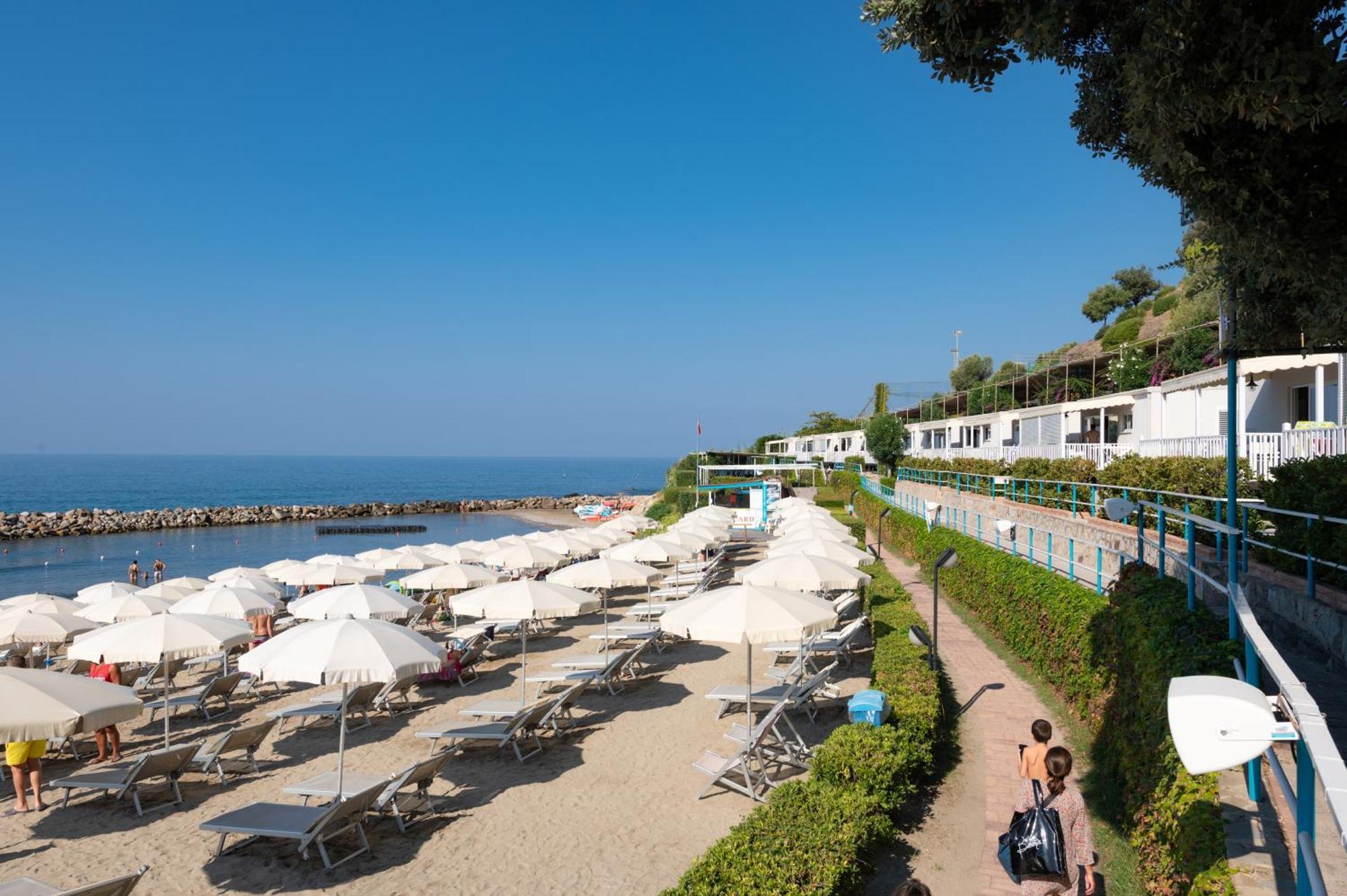 Resort Baia del Silenzio Pisciotta Esterno foto